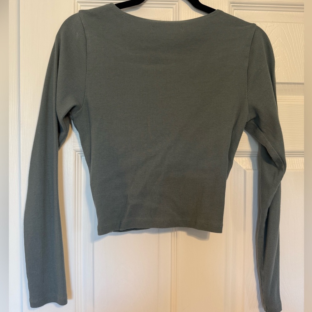 Abercrombie & Fitch Women's blue Twist Front Blouse - Picture 3 of 5